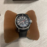 Gucci Dive Quartz Black Dial Black Rubber Strap Watch For Men - YA136303
