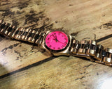 Marc Jacobs Henry Dinky Pink Dial Rose Gold Steel Strap Watch for Women - MBM3203